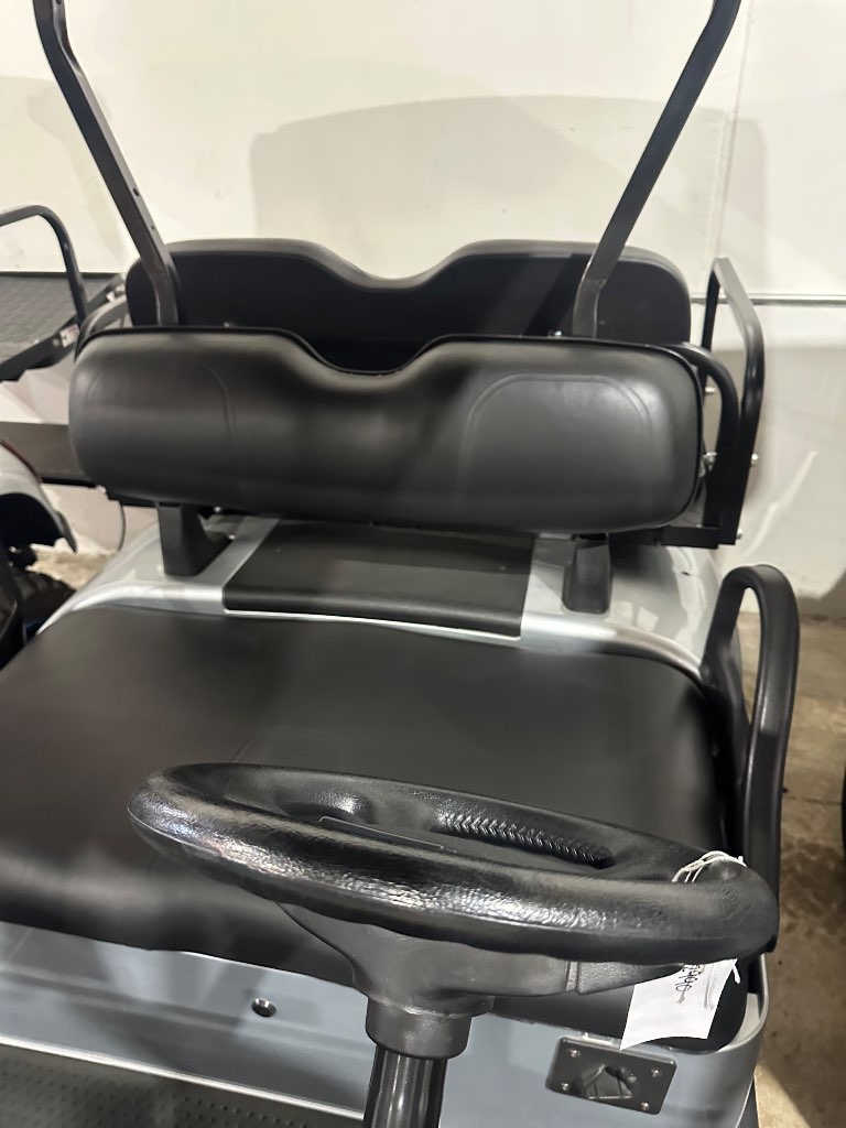E-Z-GO RXV ELITE