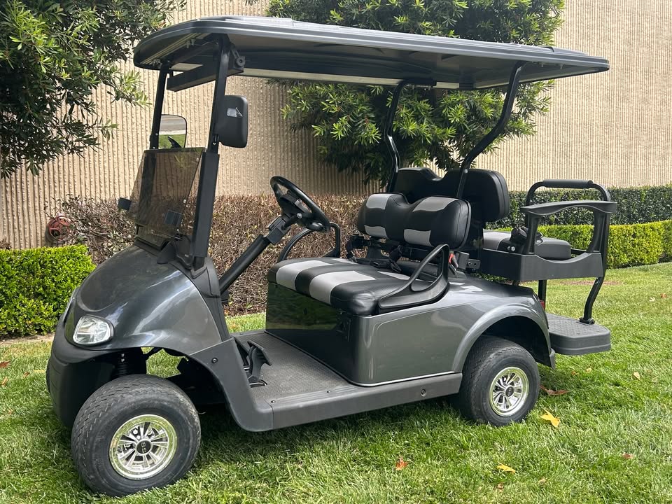 E-Z-GO RXV ELITE
