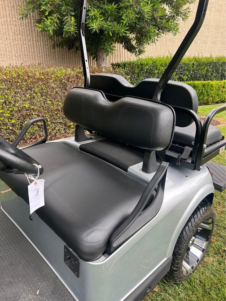 E-Z-GO RXV ELITE