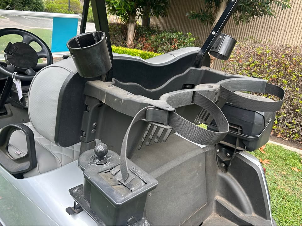 E-Z-GO RXV ELITE