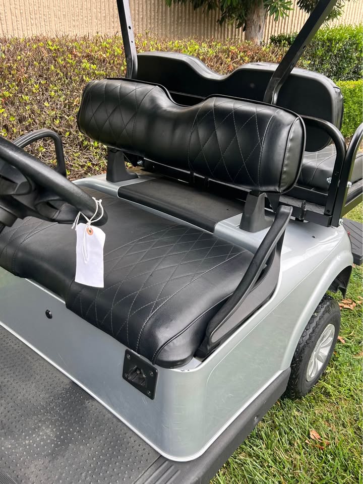 E-Z-GO RXV ELITE